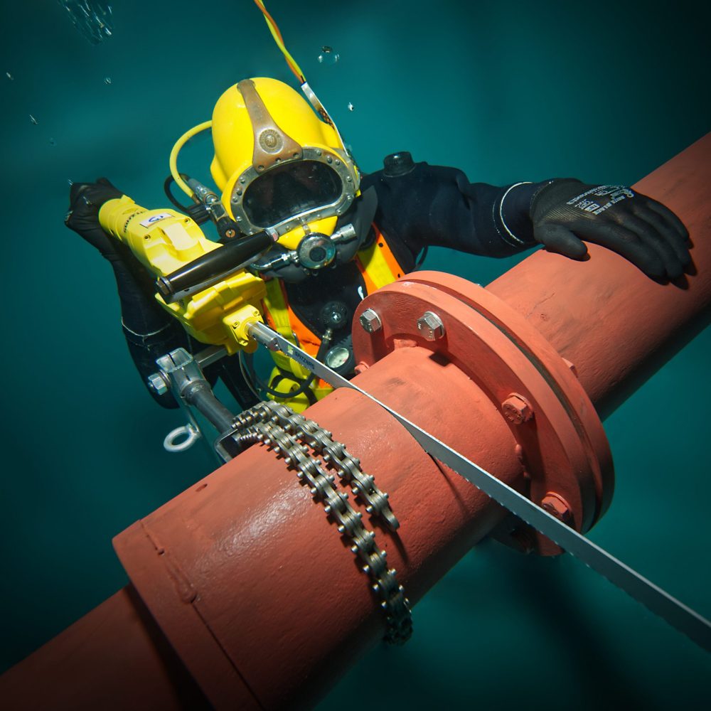 Hydraulic Hacksaws - Image 4